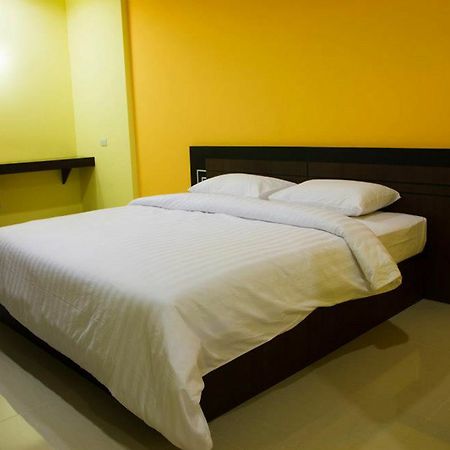 The Mondrian Khon Kaen Apartment Buitenkant foto